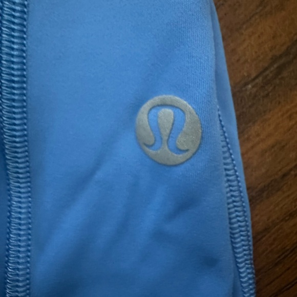 Like New Lululemon Base Pace High-Rise Crop 23" - Picture 3 of 4